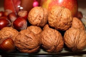 walnuts-nuts-nicholas-advent-42320
